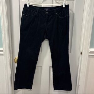 Talbots Women’s Signature Boot Cut Corduroy Pants Size 16W Petite Black Stretch
